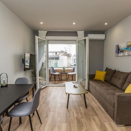 Raise Athens Metro Apartments Luaran gambar