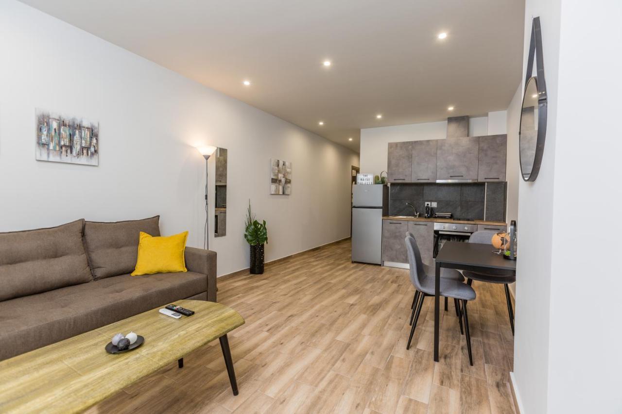 Raise Athens Metro Apartments Luaran gambar