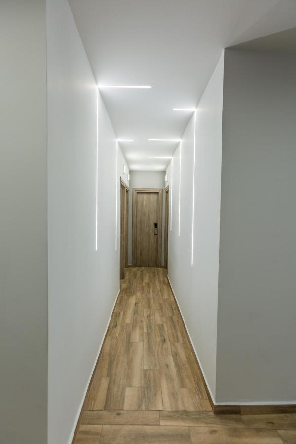 Raise Athens Metro Apartments Luaran gambar