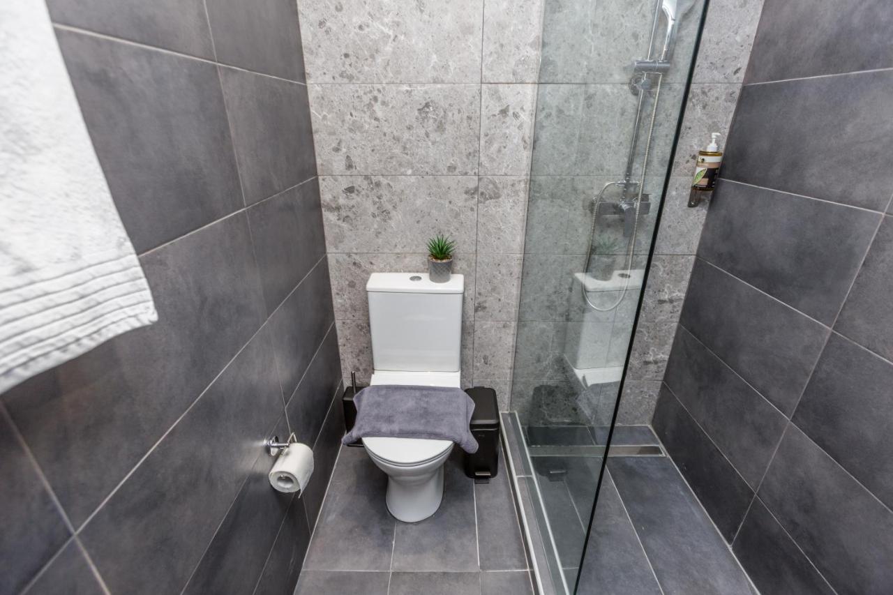 Raise Athens Metro Apartments Luaran gambar