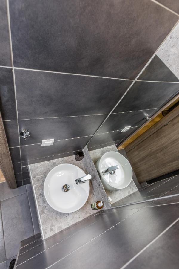 Raise Athens Metro Apartments Luaran gambar