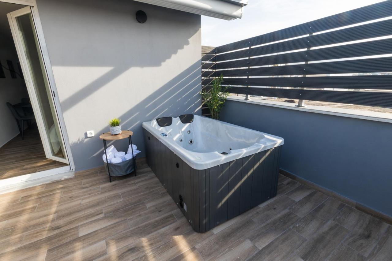 Raise Athens Metro Apartments Luaran gambar